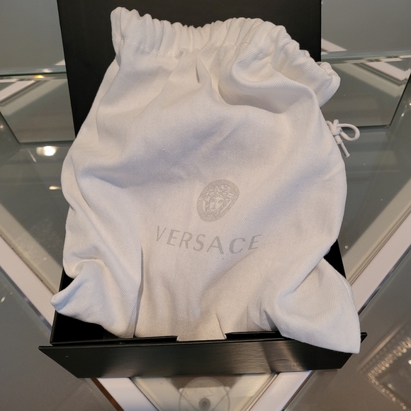 VERSACE MEN'S REVERSIBLE LA MEDUSA BUCKLE, BELT SIZE 85 MADE IN ITALY 🇮🇹. - Picture 4 of 10